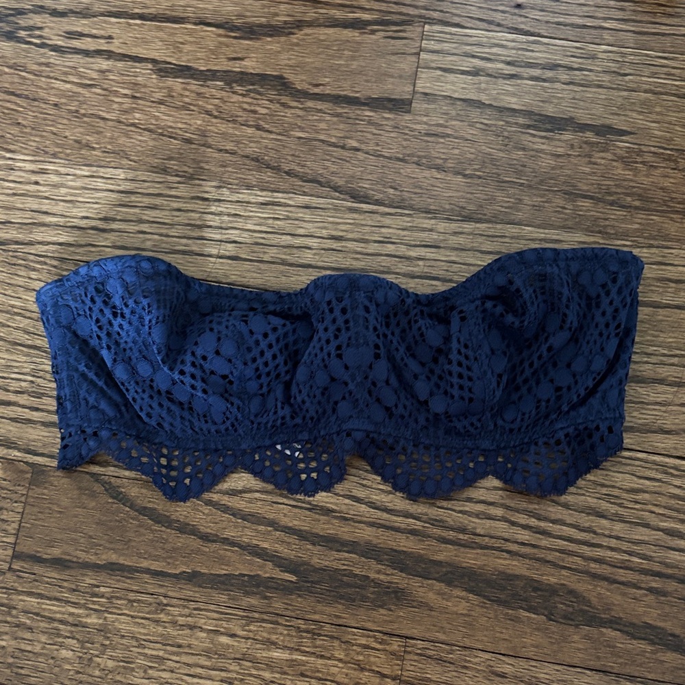 Victoria’s secret bandeau bra